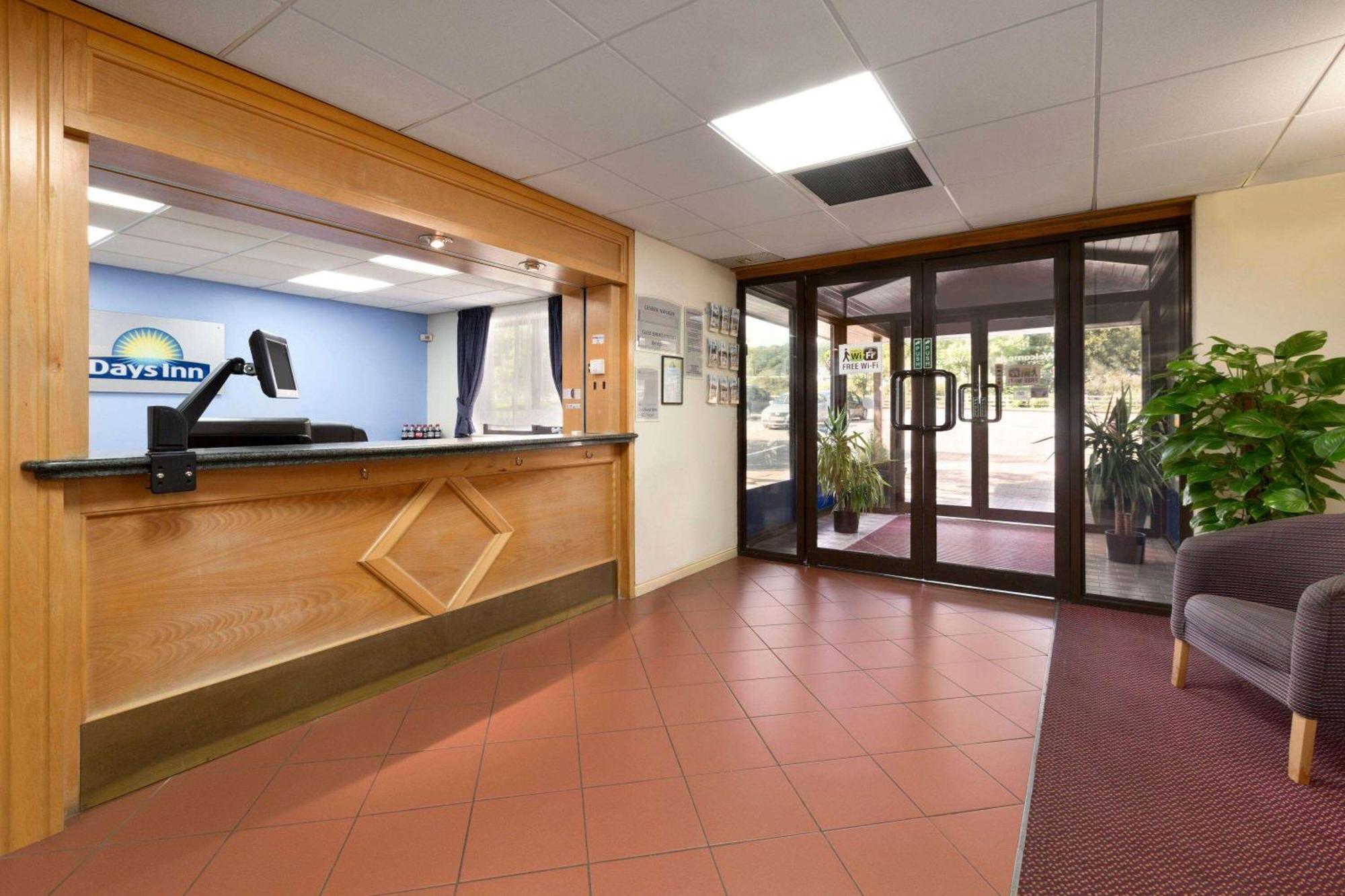 Days Inn Southampton Rownhams Chilworth  Kültér fotó