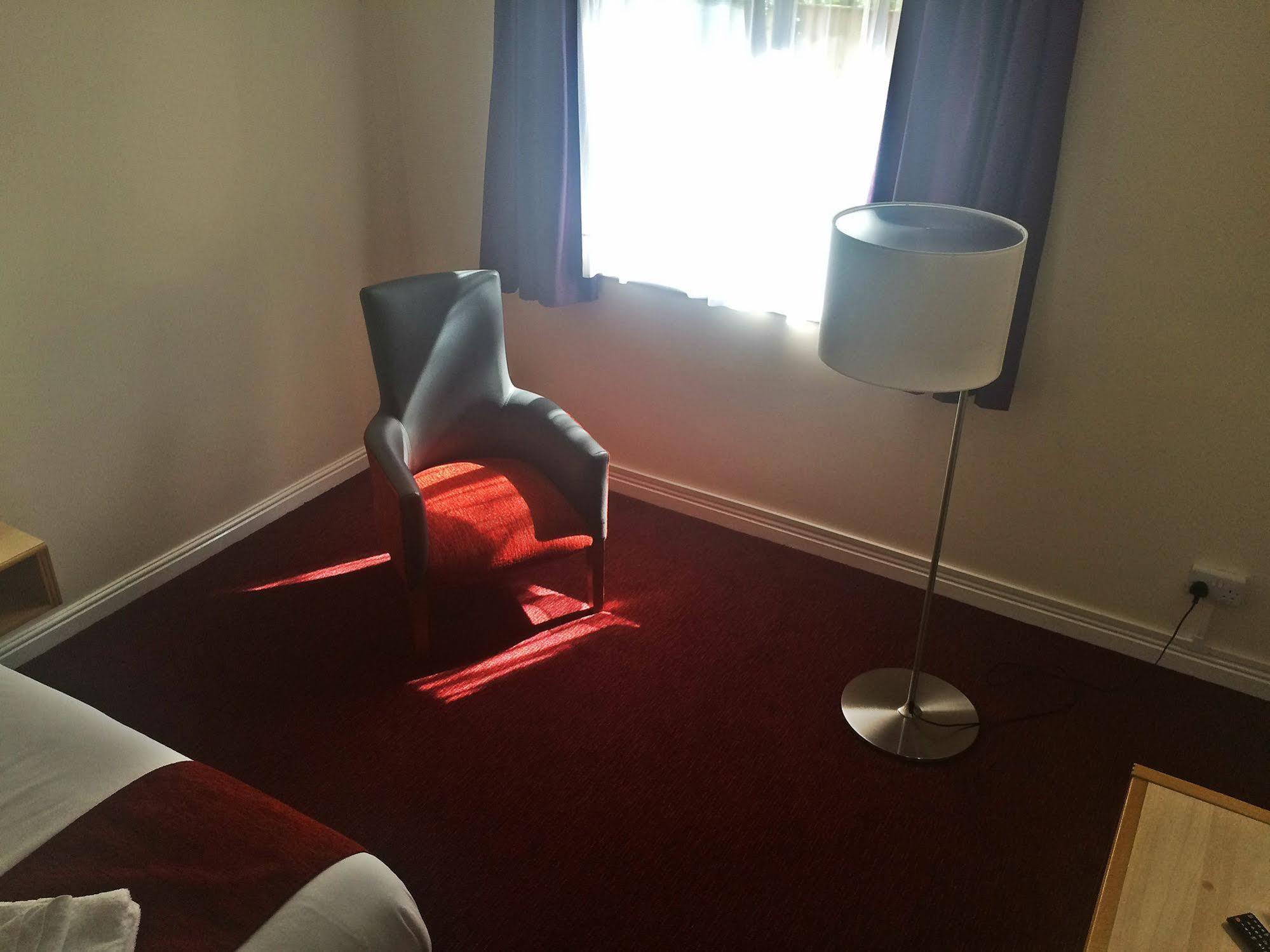 Days Inn Southampton Rownhams Chilworth  Kültér fotó